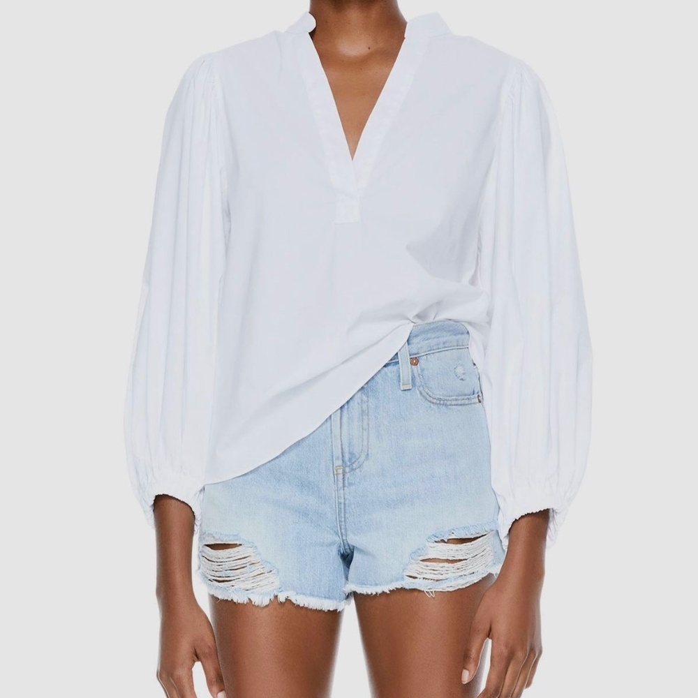 Alice + Olivia white Casey Mandarin Collar Blouse Size Small New With Tags